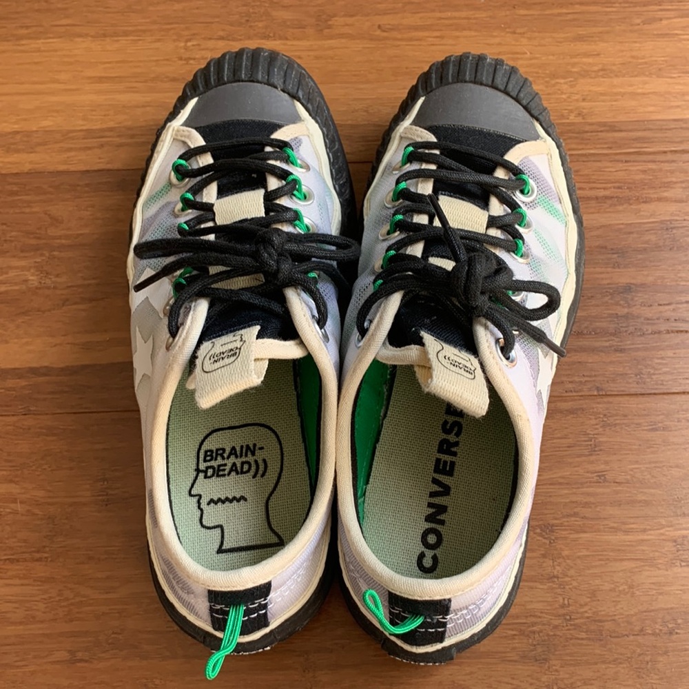 BRAIN DEAD CONVERSE SNEAKERS (fits like a US 7.5)